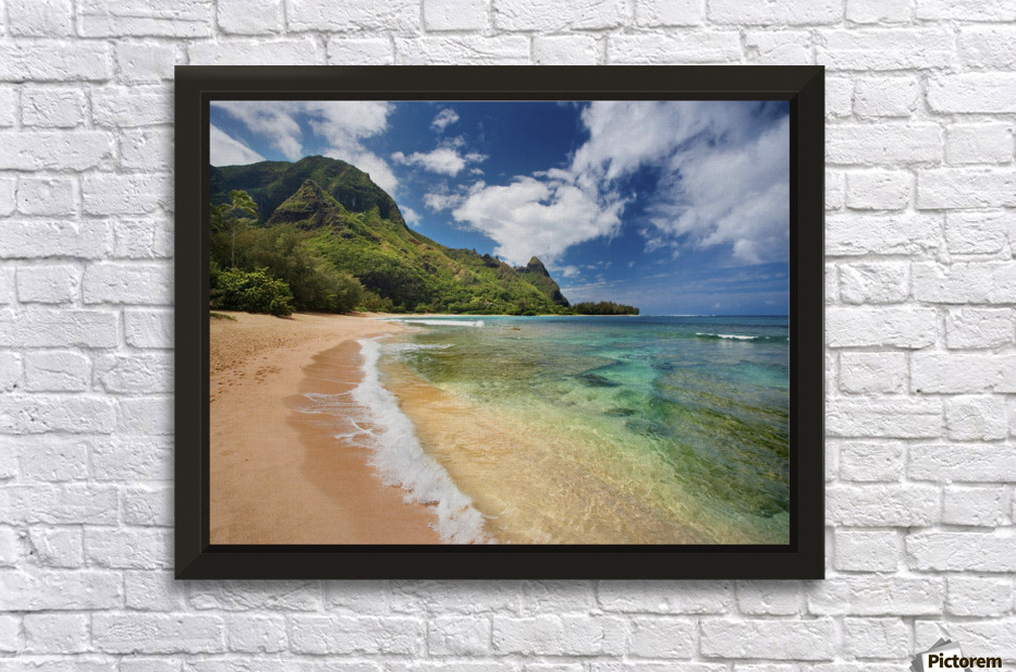 Hawaii, Kauai, North Shore, Tunnels Beach, Bali Hai Point. PacificStock